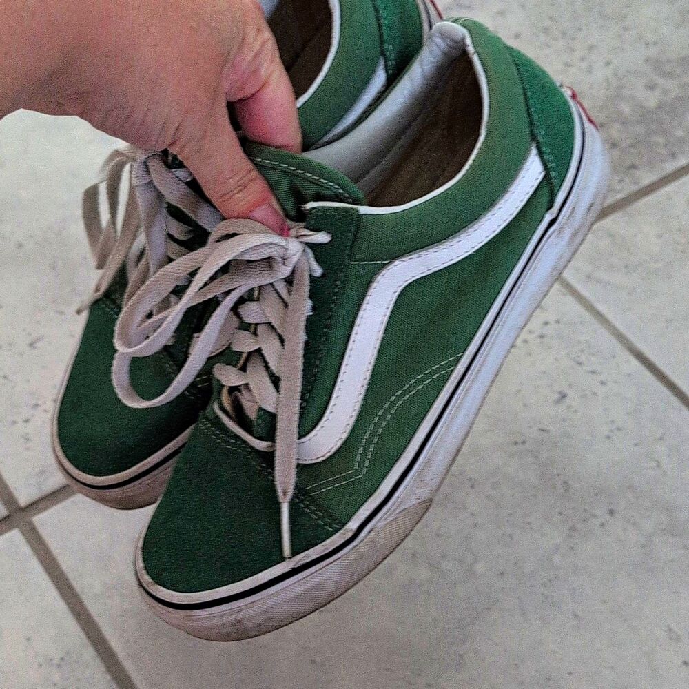 VANS Off The Wall Green Suede Canvas Lace-Up Sneakers Womens US 6.5